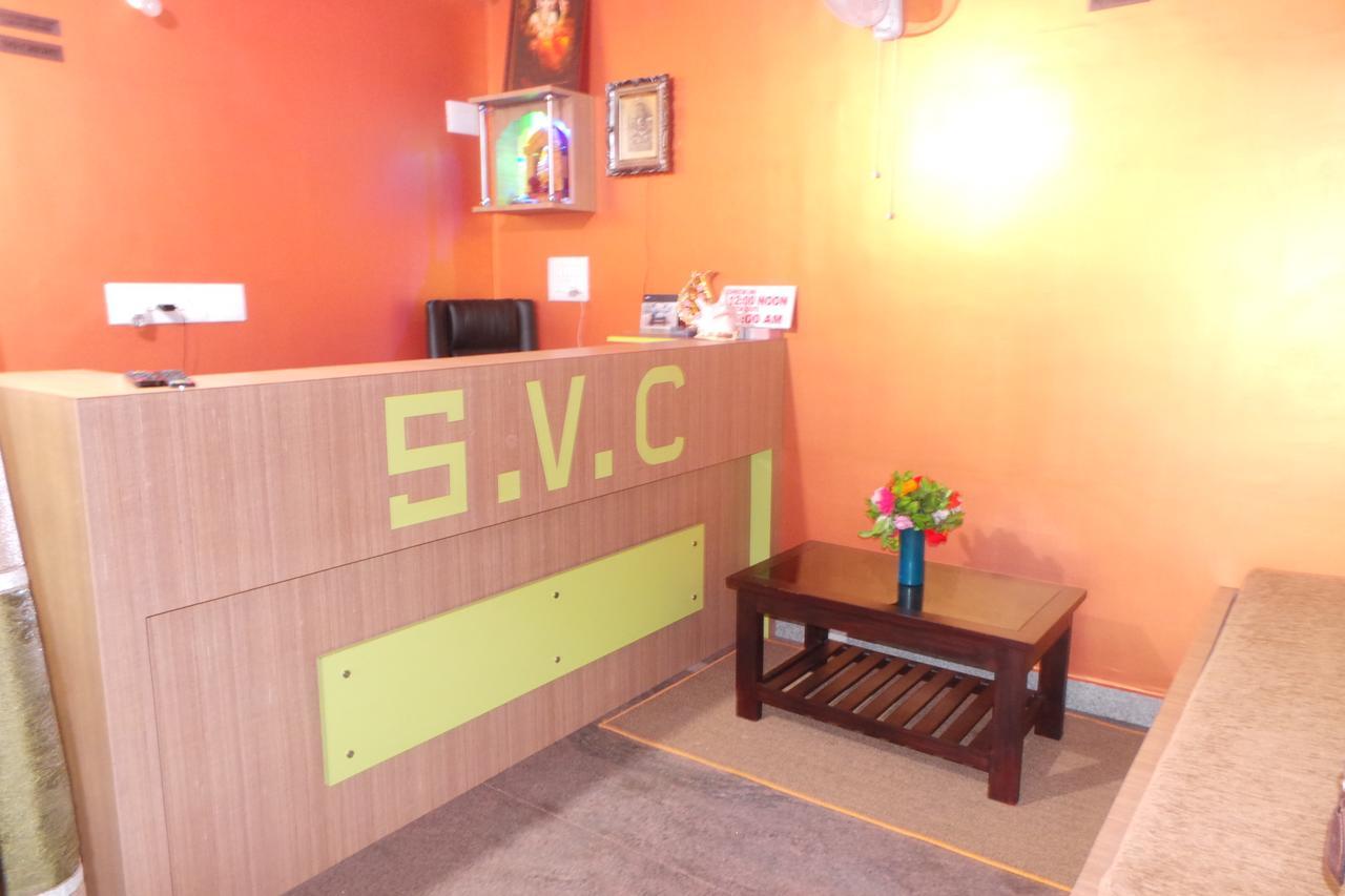 Iroomz Sri Vinayaka Comfort Virajpet Buitenkant foto